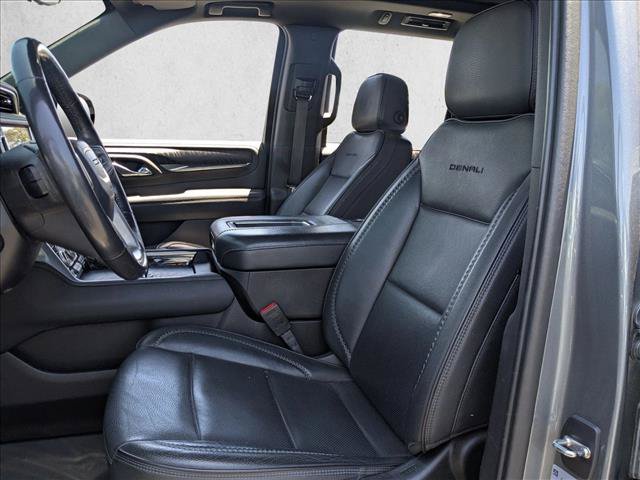 Used 2021 GMC Yukon Denali w/ Denali Premium Package AWD/4WD image 13