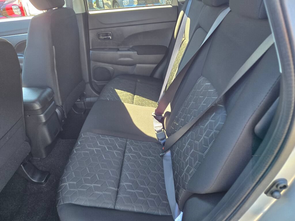 New 2027 Mitsubishi Outlander Sport ES AWD/4WD image 13