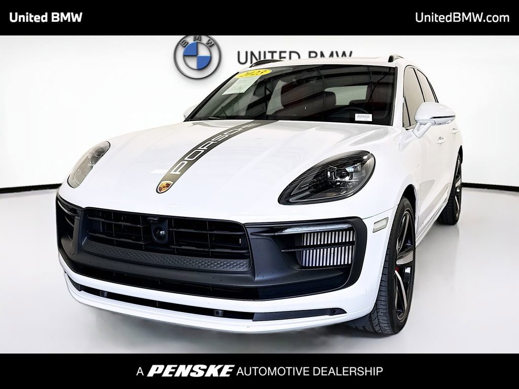 Used 2023 Porsche Macan GTS image 1
