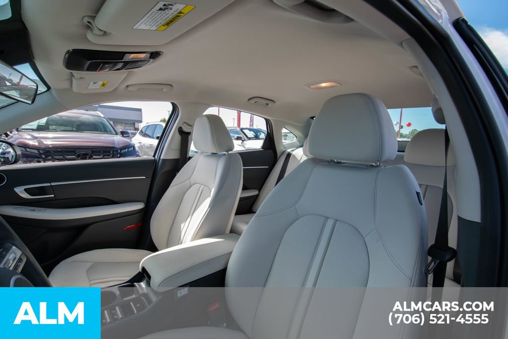 Certified 2025 Hyundai Sonata SE image 10