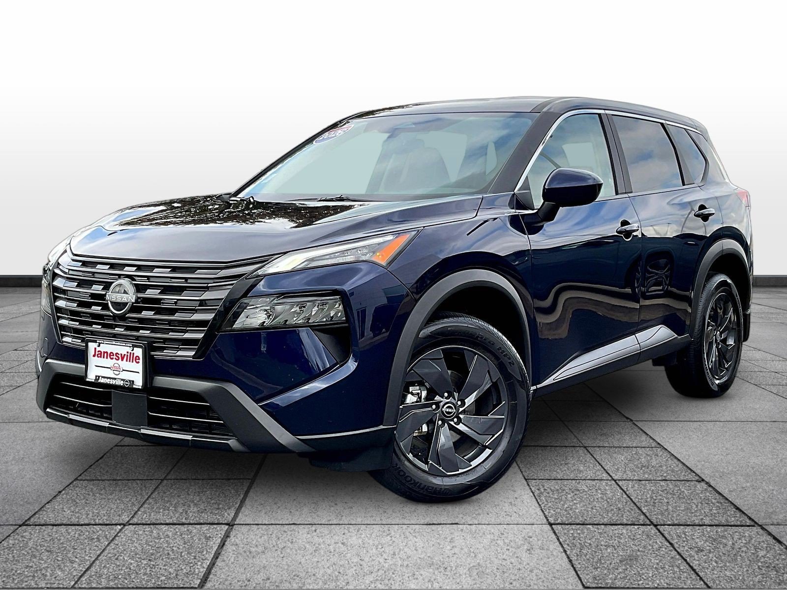 Certified 2026 Nissan Rogue SV w/ Cold Weather Package AWD/4WD image 3
