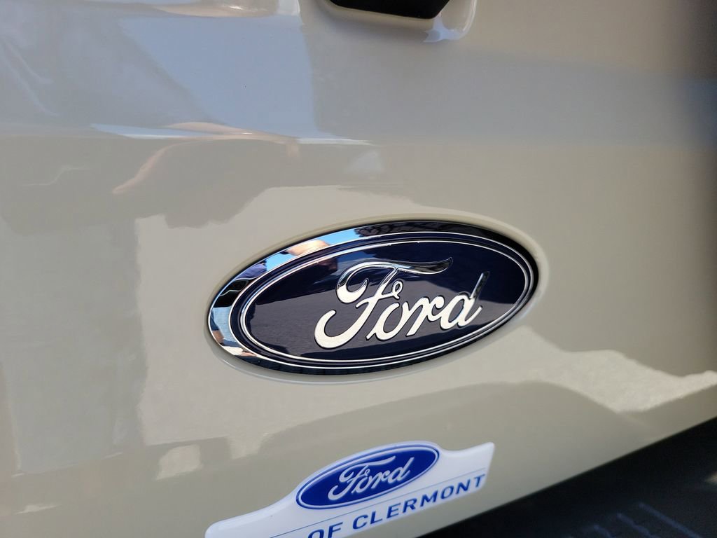 Used 2025 Ford Bronco Badlands AWD/4WD image 8