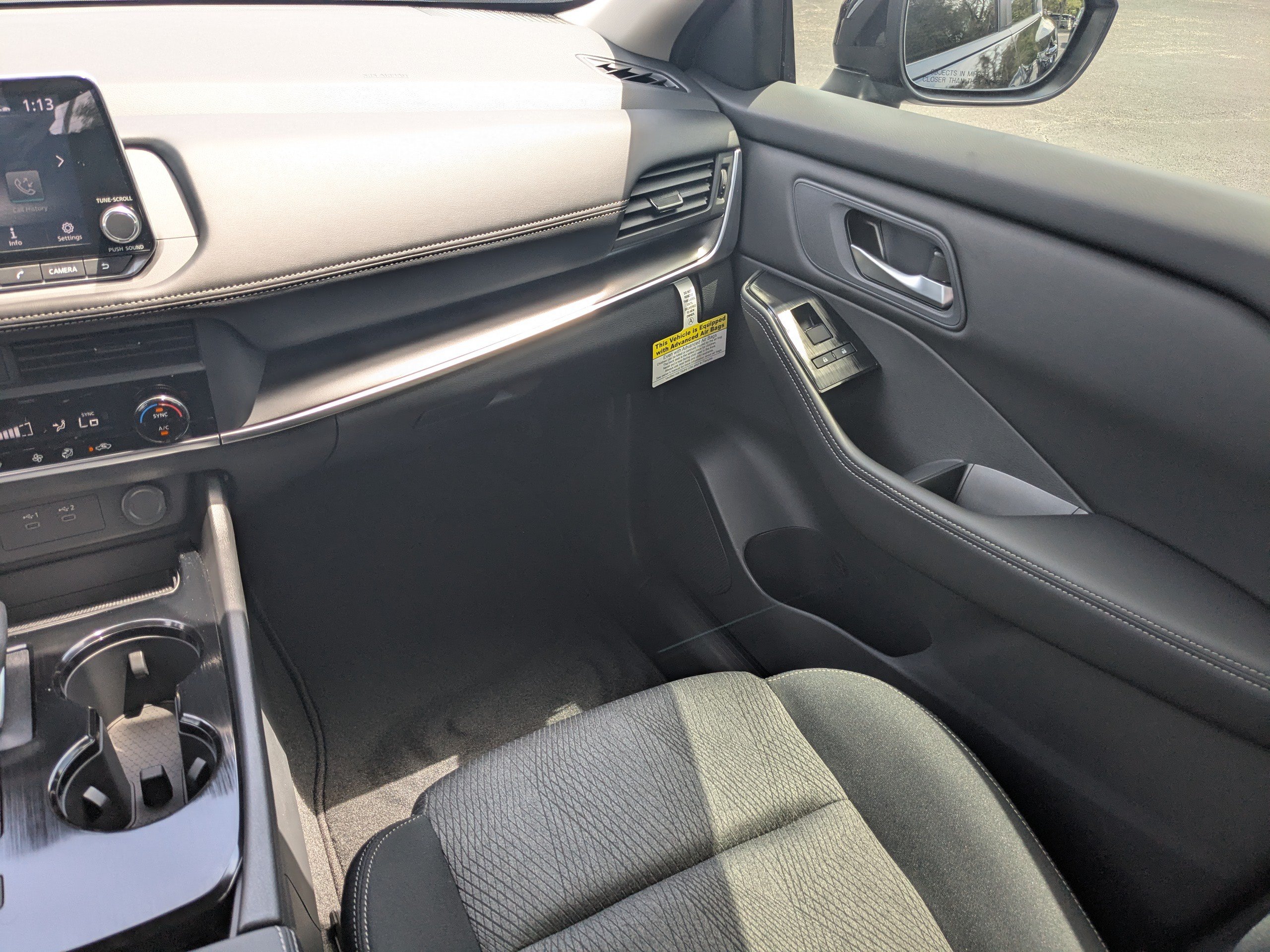 New 2026 Nissan Rogue SV FWD image 17