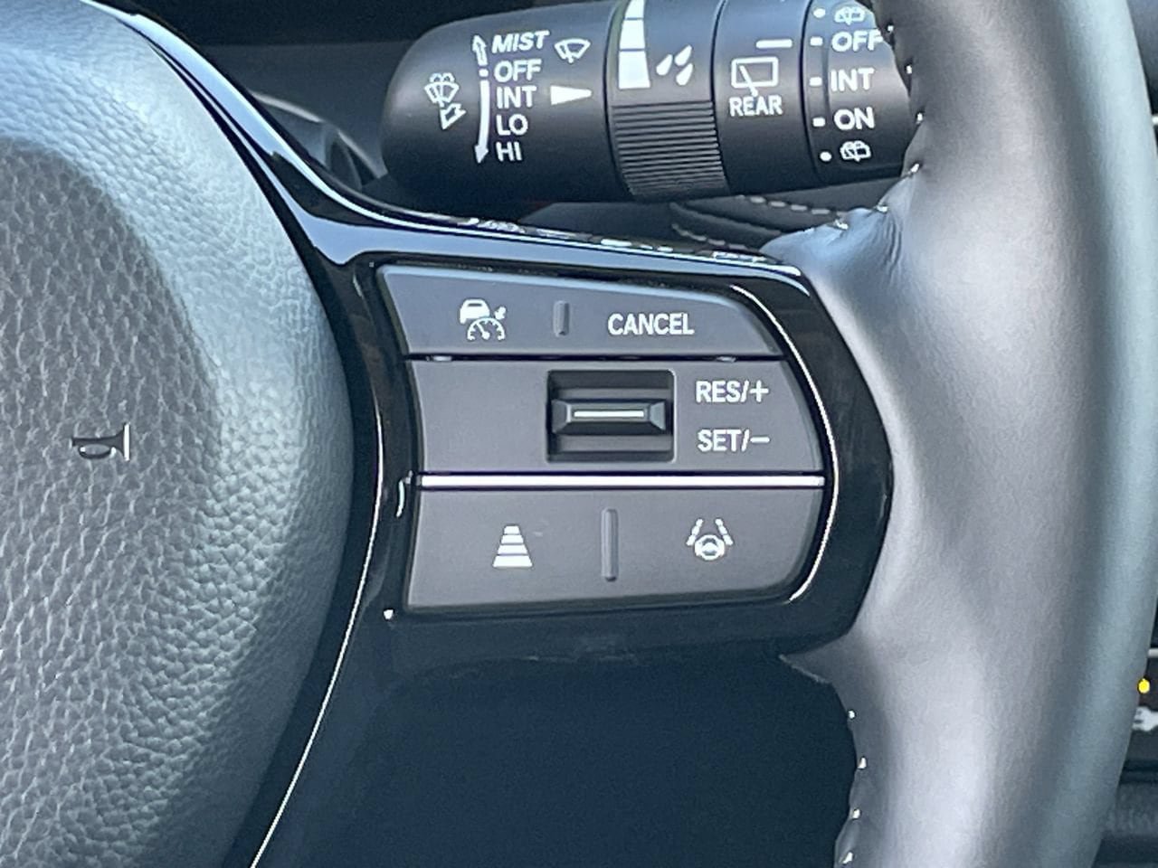 New 2027 Honda HR-V EX-L image 13