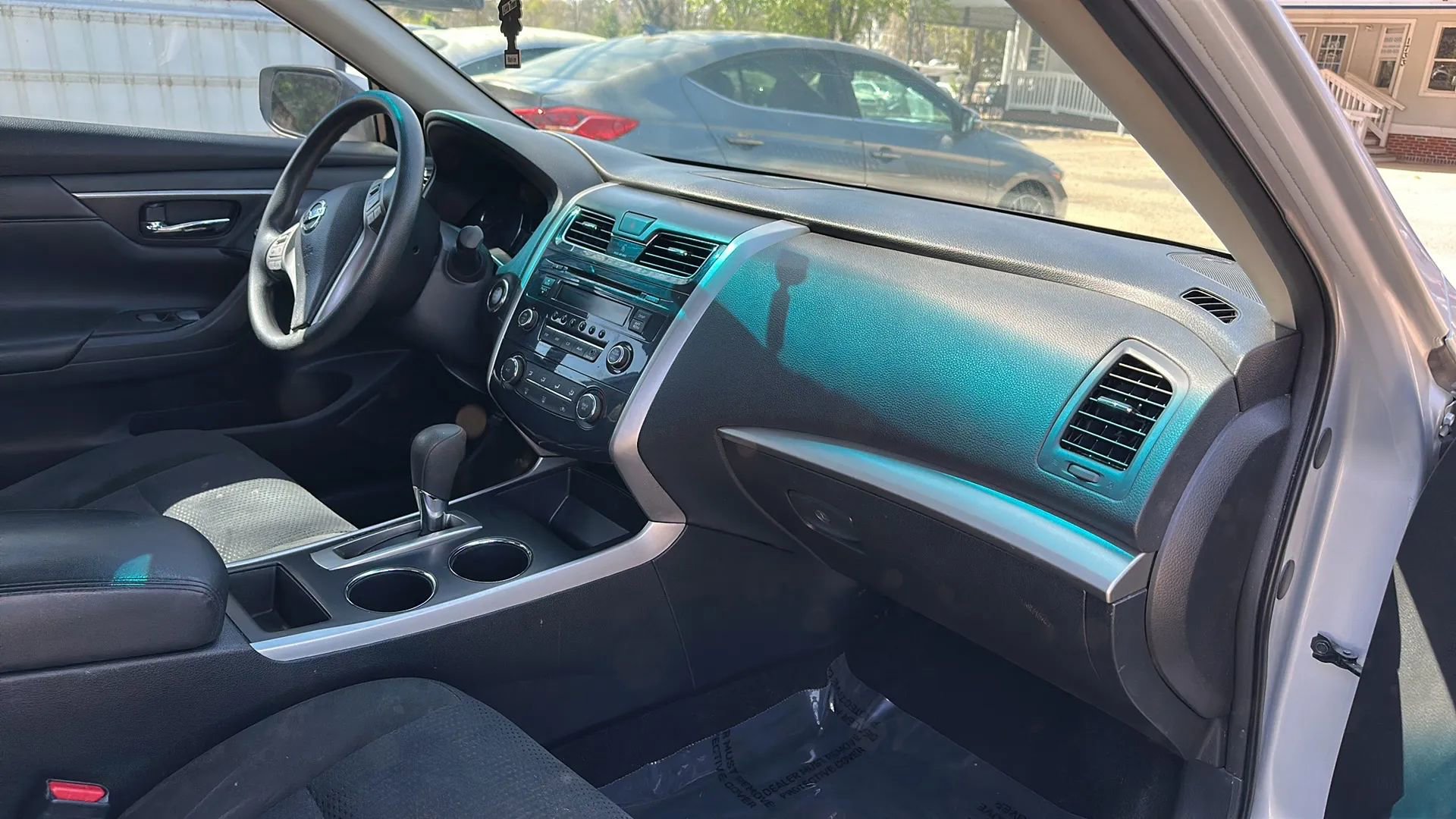 Used 2015 Nissan Altima 2.5 S w/ Power Driver Seat Package image 22