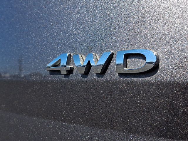 Used 2013 Ford Explorer XLT AWD/4WD image 31