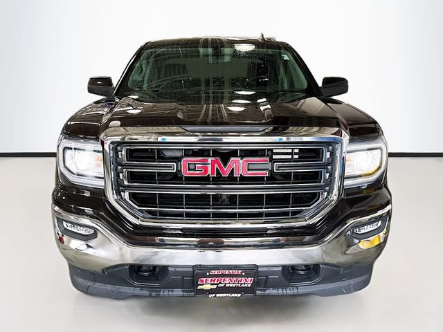 Used 2018 GMC Sierra 1500 SLE w/ SLE Value Package AWD/4WD image 4