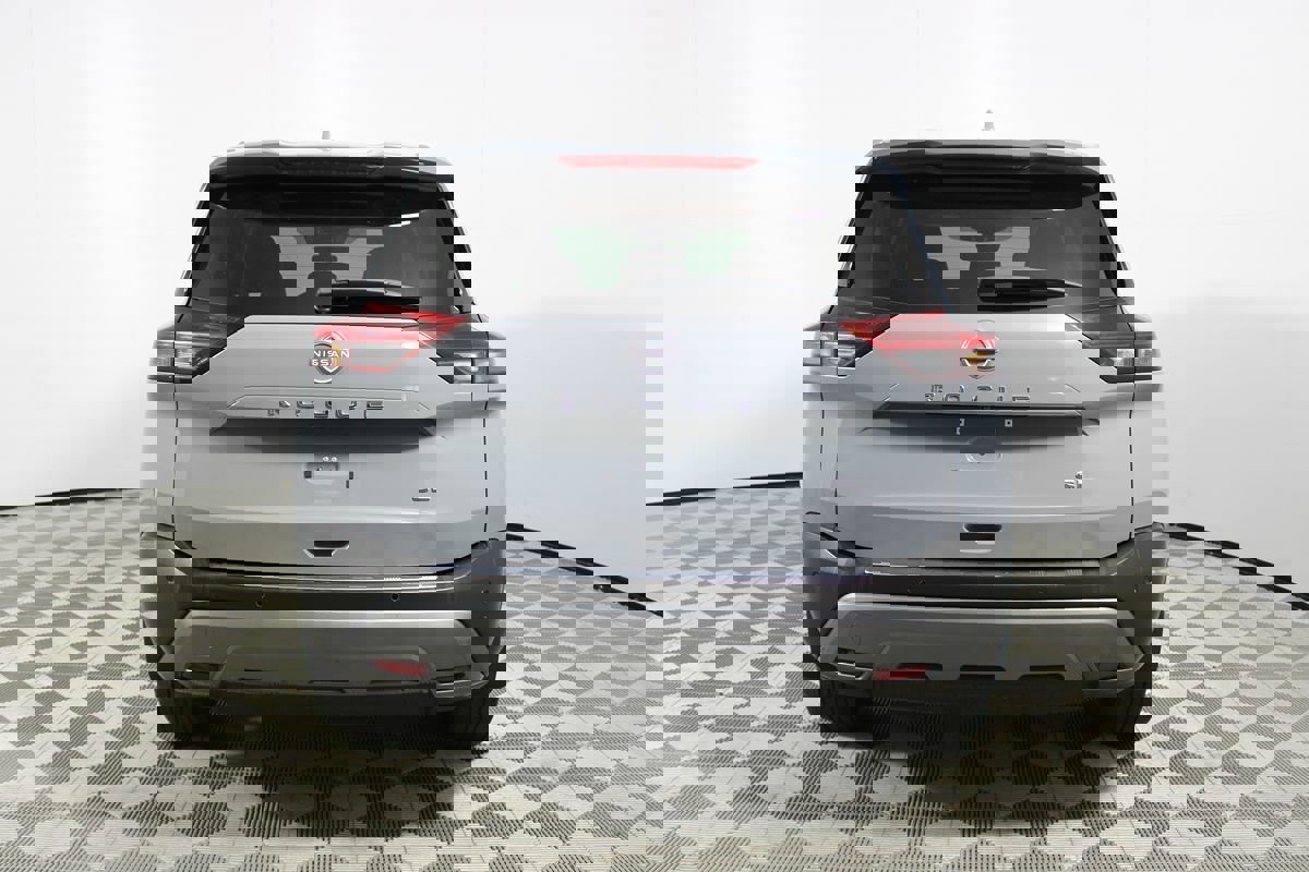 Used 2023 Nissan Rogue SL w/ SL Premium Package image 33