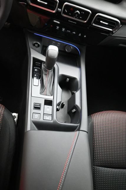Used 2026 Nissan Sentra SR w/ Floor Mat Package FWD image 29