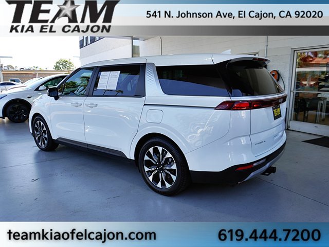 Certified 2024 Kia Carnival EX FWD image 7