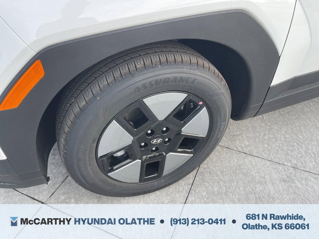 Used 2026 Hyundai Santa Fe SEL AWD/4WD image 17