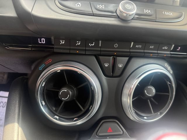 Used 2019 Chevrolet Camaro SS RWD image 26