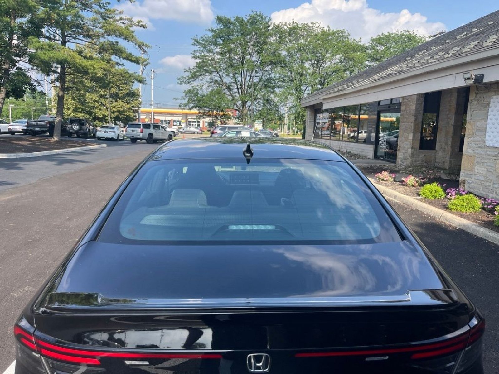Used 2023 Honda Accord Sport image 7