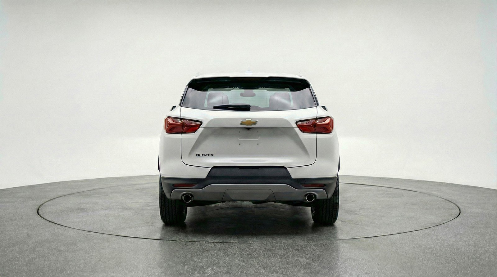 Used 2025 Chevrolet Blazer LT FWD image 7