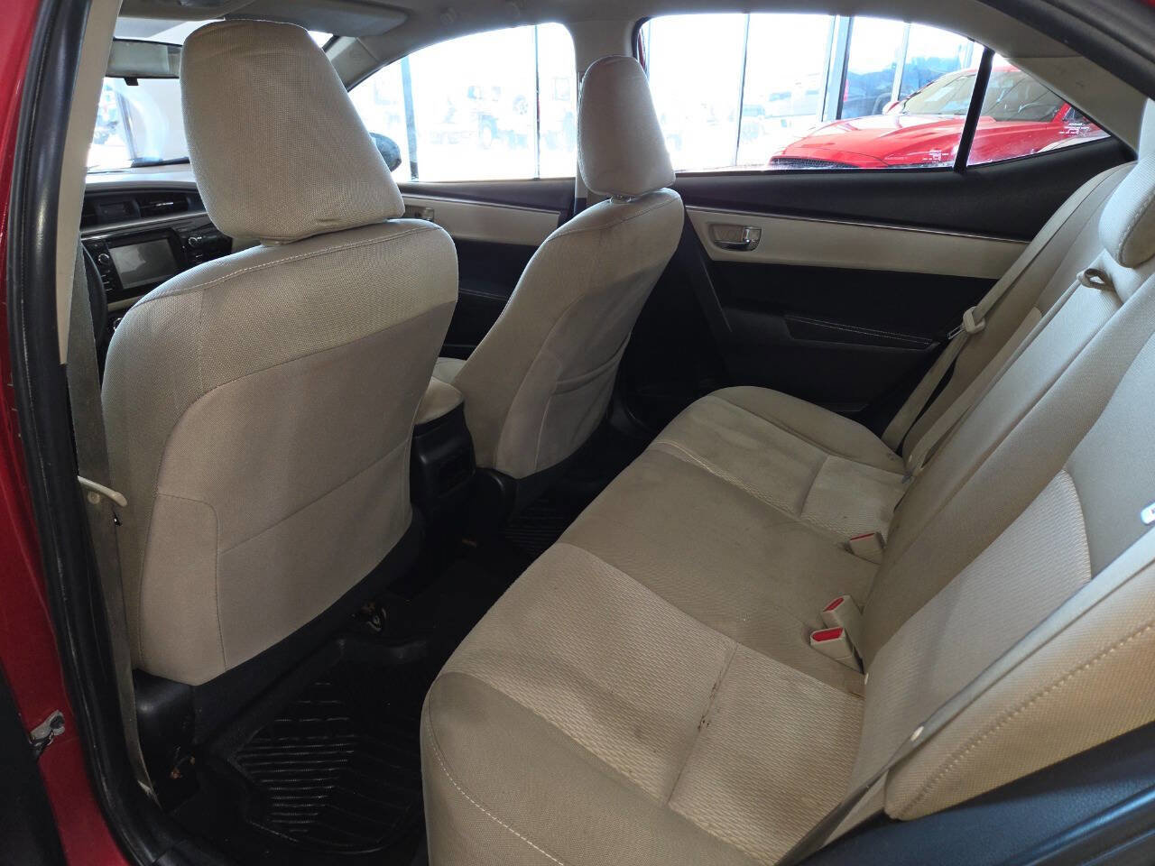 Used 2015 Toyota Corolla LE FWD image 20