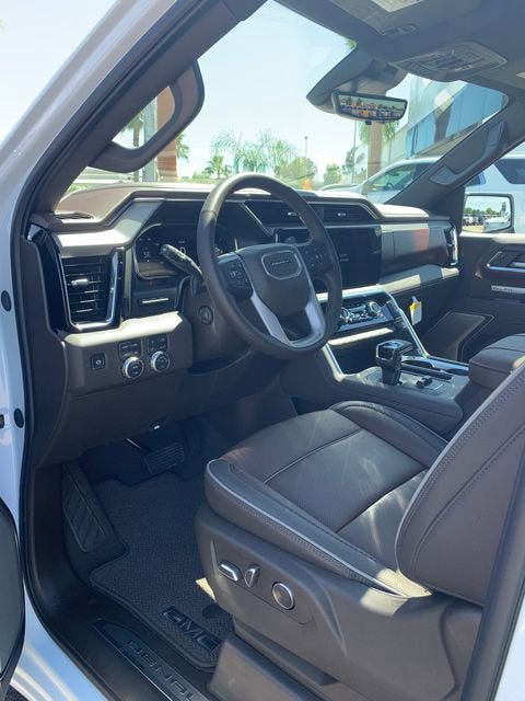 New 2026 GMC Sierra 1500 Denali w/ Denali Reserve Package AWD/4WD image 14