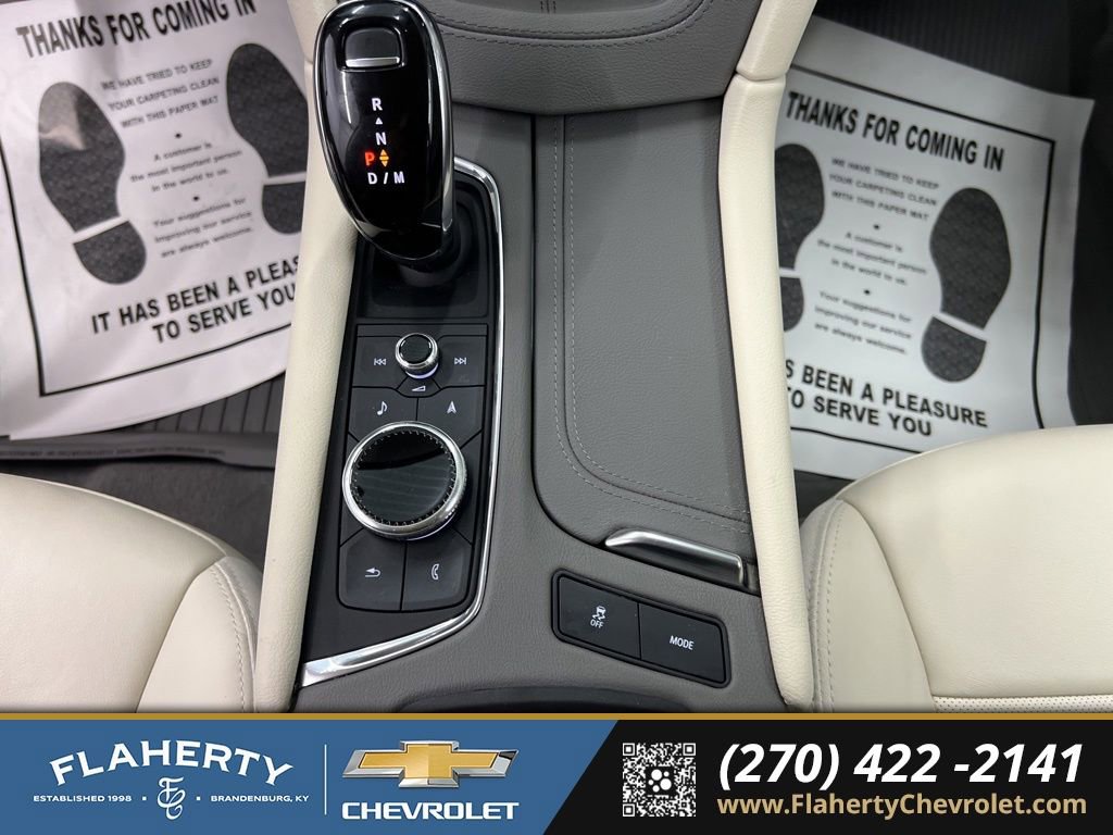 Used 2025 Cadillac XT5 Premium Luxury w/ LPO, Floor Liner Package FWD image 33