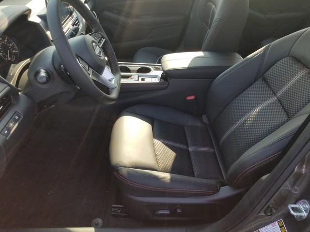 New 2025 Nissan Altima 2.5 SR image 9