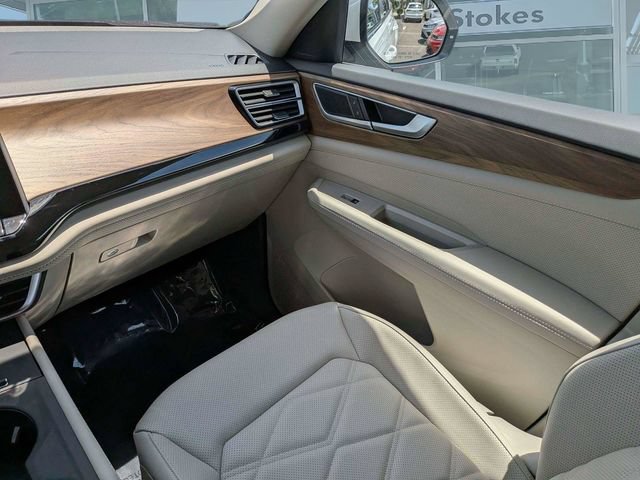 New 2026 Volkswagen Atlas SE FWD image 17