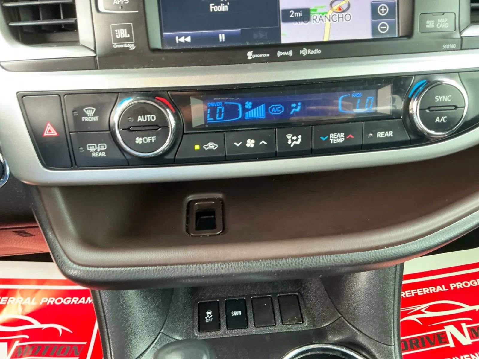 Used 2018 Toyota Highlander Limited image 33