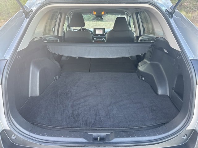 Used 2021 Toyota RAV4 XLE image 11