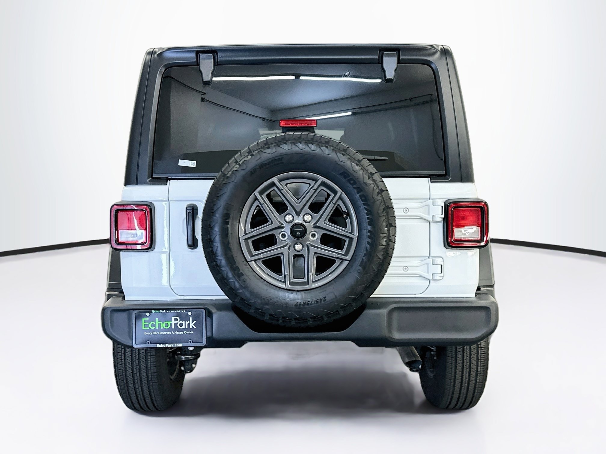 Used 2025 Jeep Wrangler Unlimited Sport AWD/4WD image 7