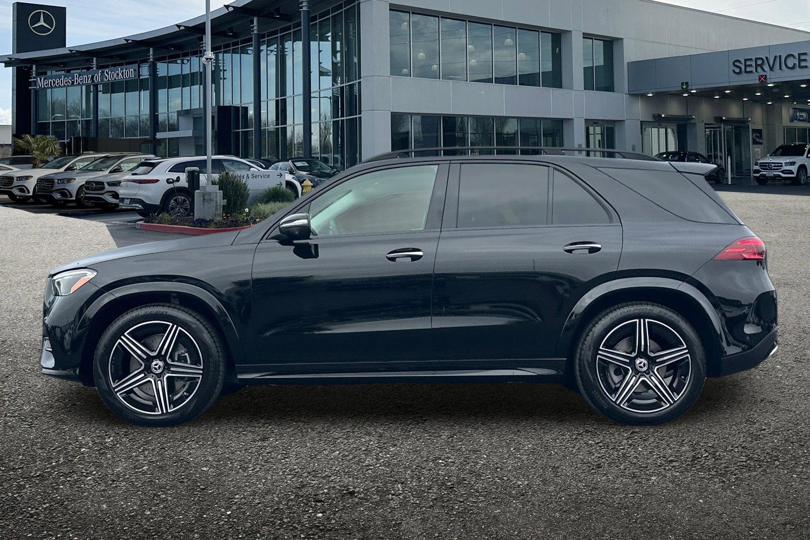 New 2026 Mercedes-Benz GLE 350 4MATIC image 7