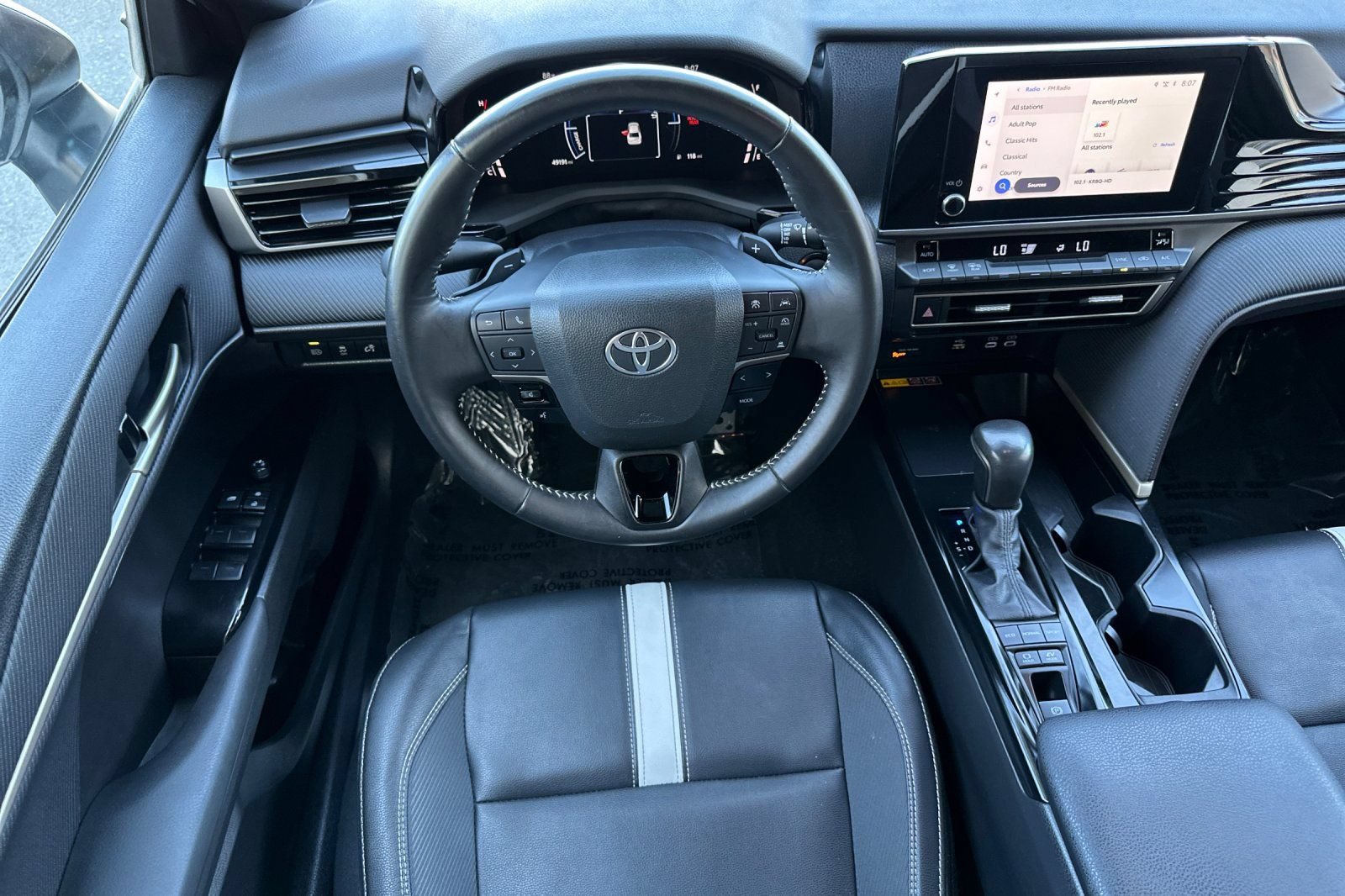 Certified 2025 Toyota Camry SE FWD image 14