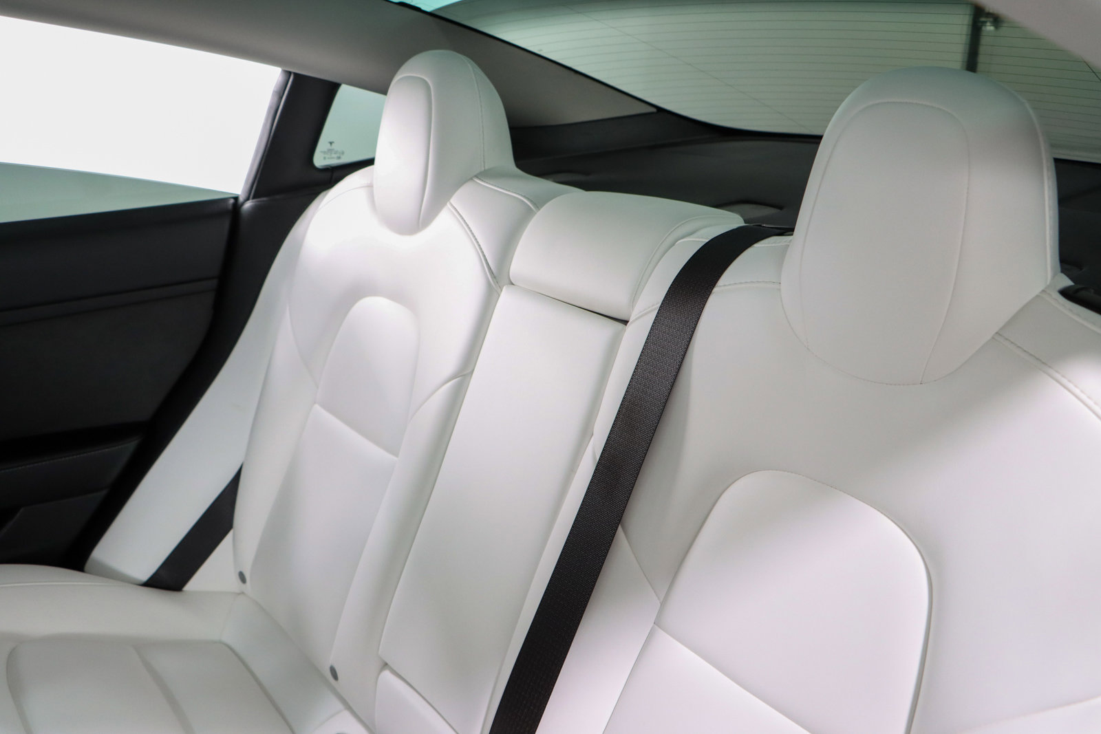 Used 2023 Tesla Model 3 Performance image 22