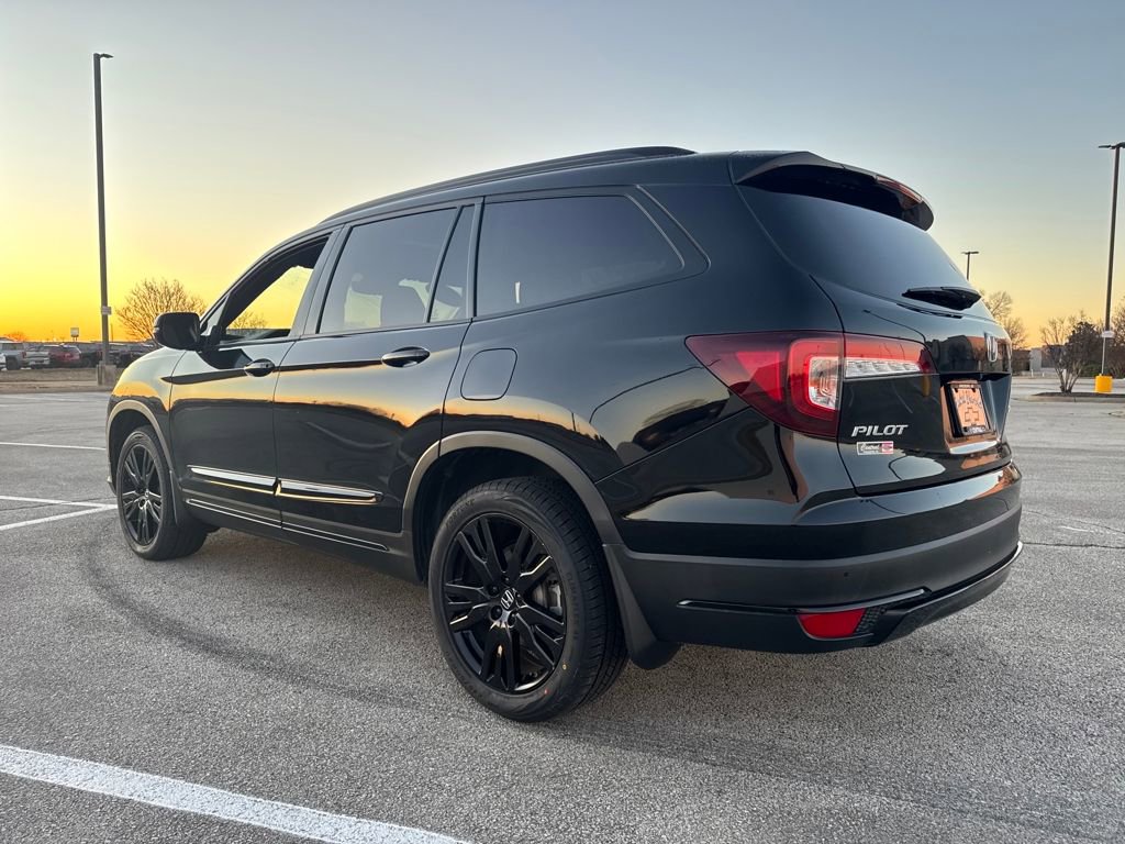 Used 2021 Honda Pilot Black Edition image 4