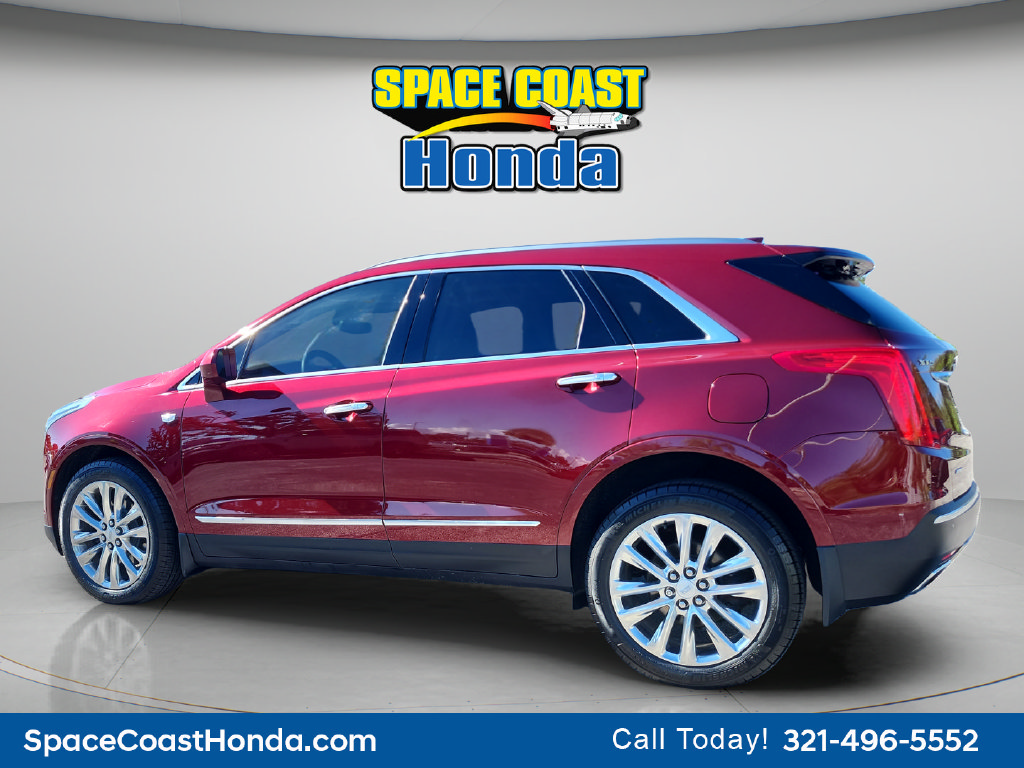 Used 2017 Cadillac XT5 Platinum AWD/4WD image 11