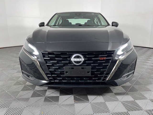 Used 2025 Nissan Altima 2.5 SR FWD image 5