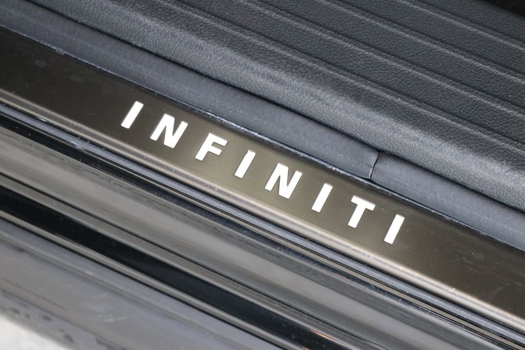 Certified 2025 INFINITI QX60 Luxe w/ Black Edition image 15