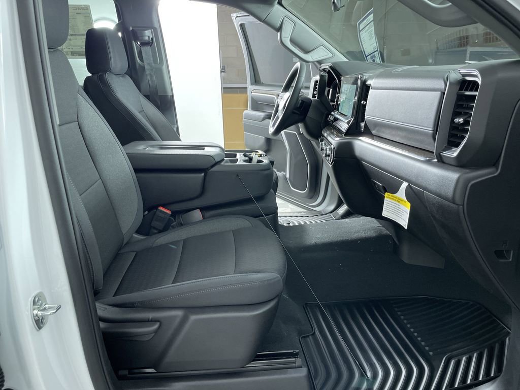New 2025 GMC Sierra 1500 Elevation image 28