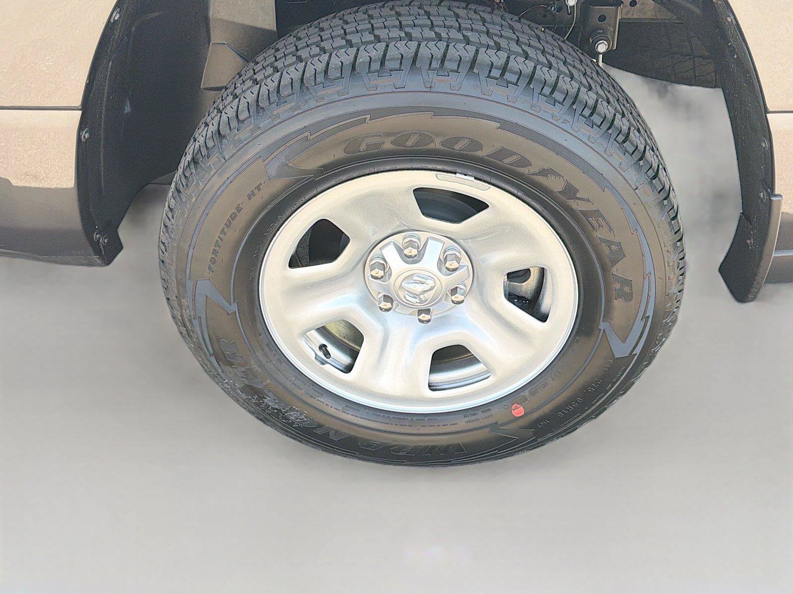 New 2026 RAM 1500 Tradesman AWD/4WD image 33