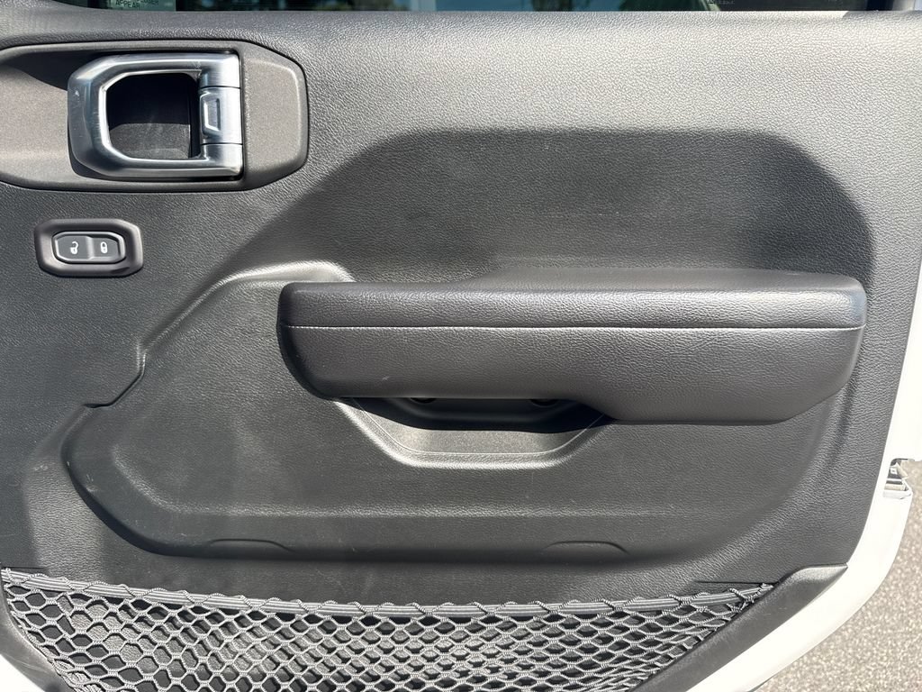 Used 2020 Jeep Wrangler Unlimited Sport S AWD/4WD image 14