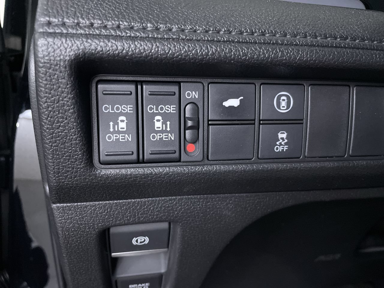 Used 2023 Honda Odyssey Sport image 24