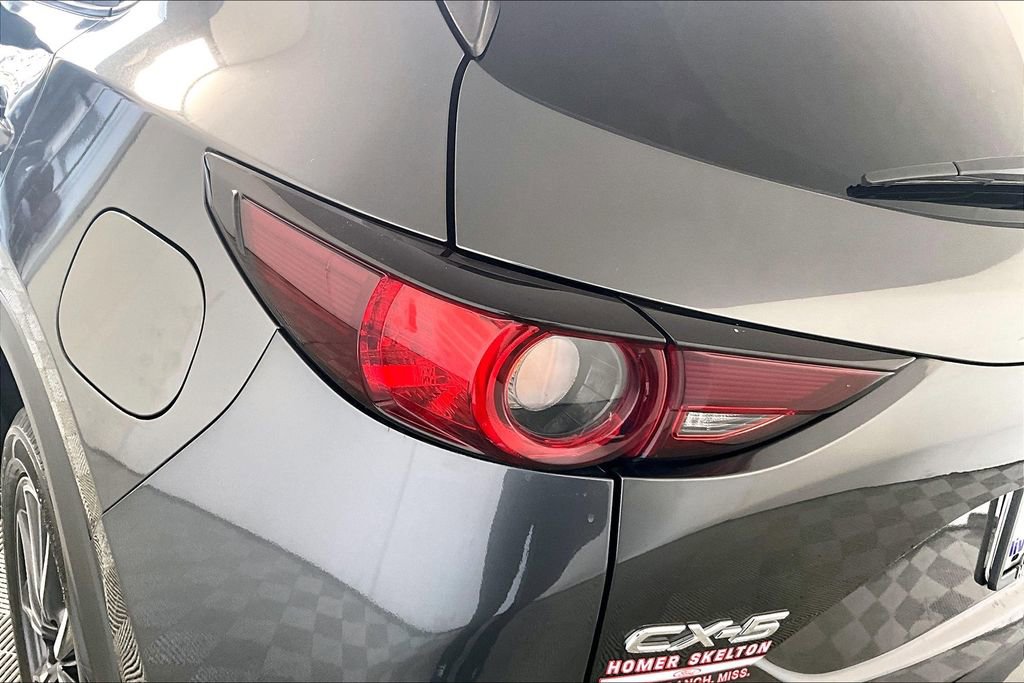 Used 2018 MAZDA CX-5 Touring image 29