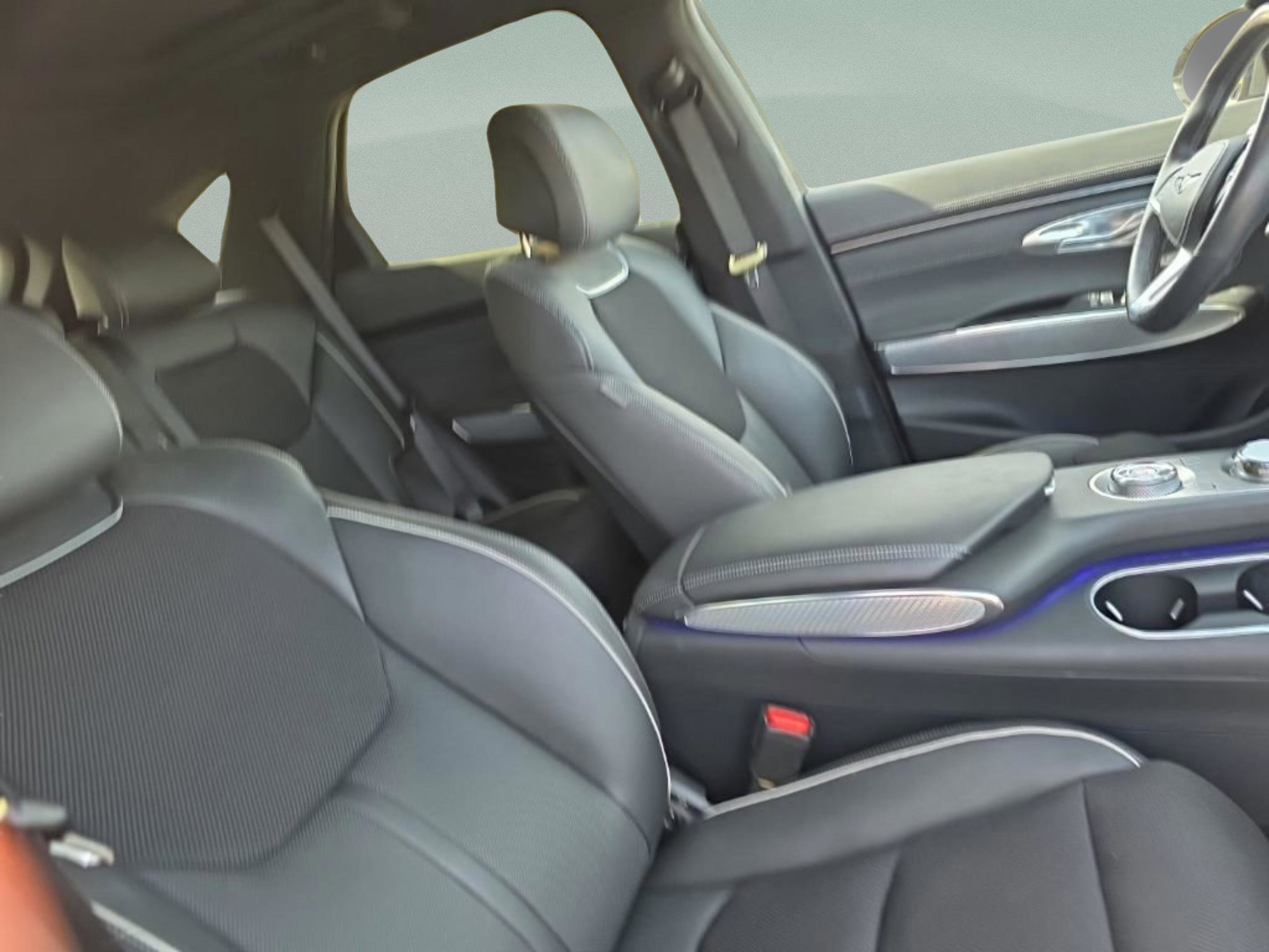 Used 2024 Genesis GV70 2.5T w/ Sport Prestige Package image 23