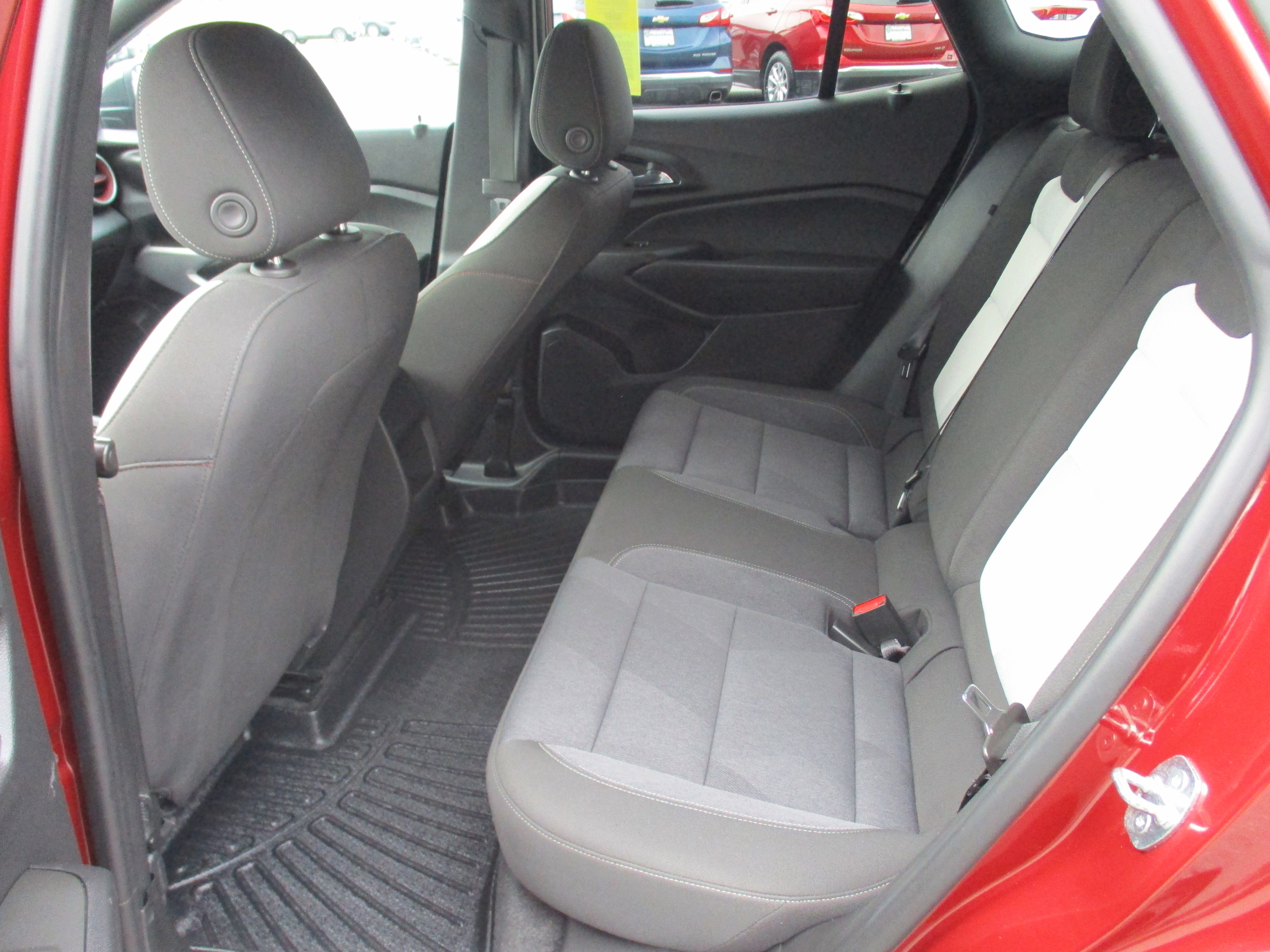 Certified 2024 Chevrolet Trax RS image 12