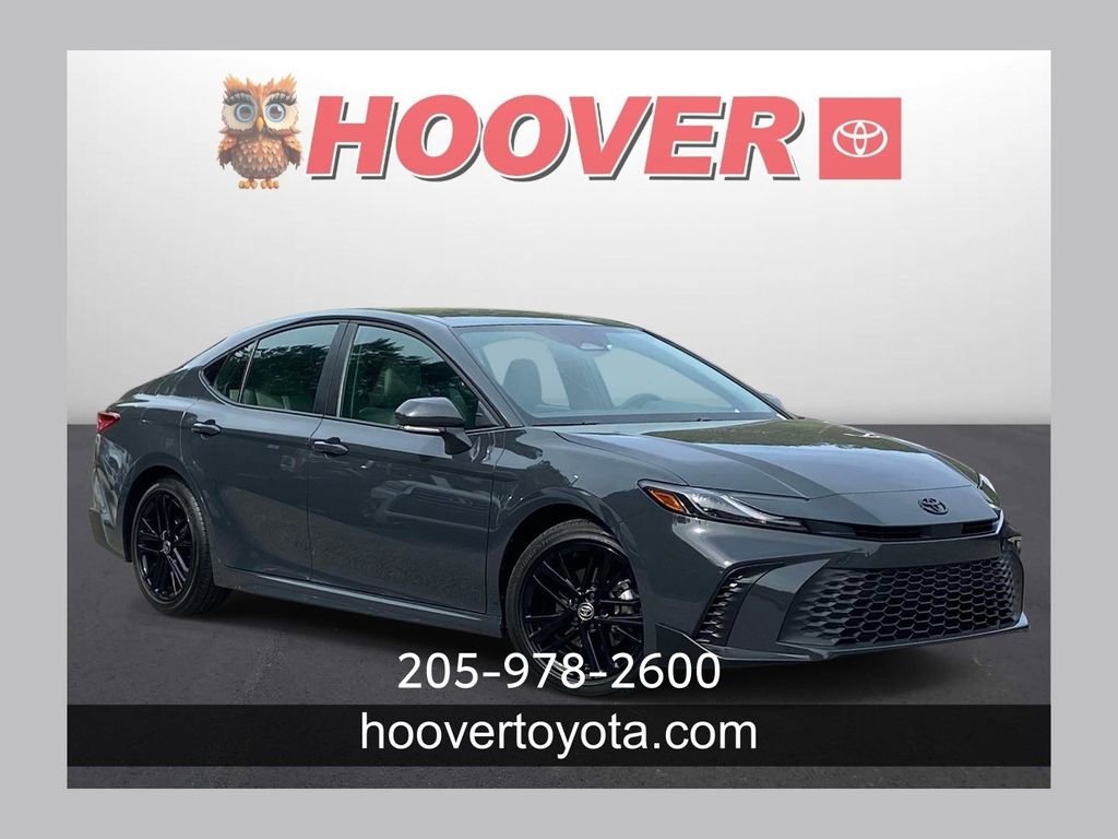 Used 2026 Toyota Camry SE w/ Convenience Package FWD image 1