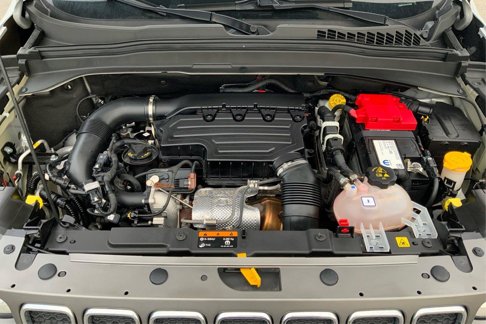 Used 2020 Jeep Renegade Limited AWD/4WD image 23
