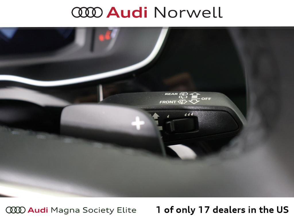 Certified 2025 Audi Q3 2.0T Premium w/ Convenience Package AWD/4WD image 29