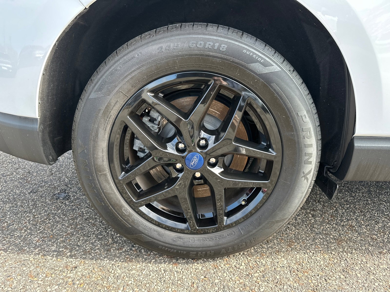 Used 2022 Ford Edge SEL image 17