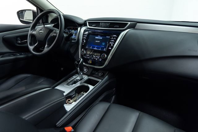 Used 2024 Nissan Murano SV AWD/4WD image 25