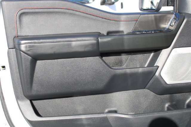 Used 2025 Ford F150 Raptor AWD/4WD image 19