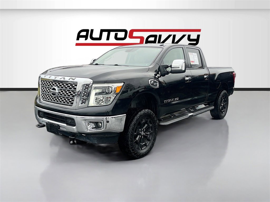 Used 2016 Nissan Titan SL image 3
