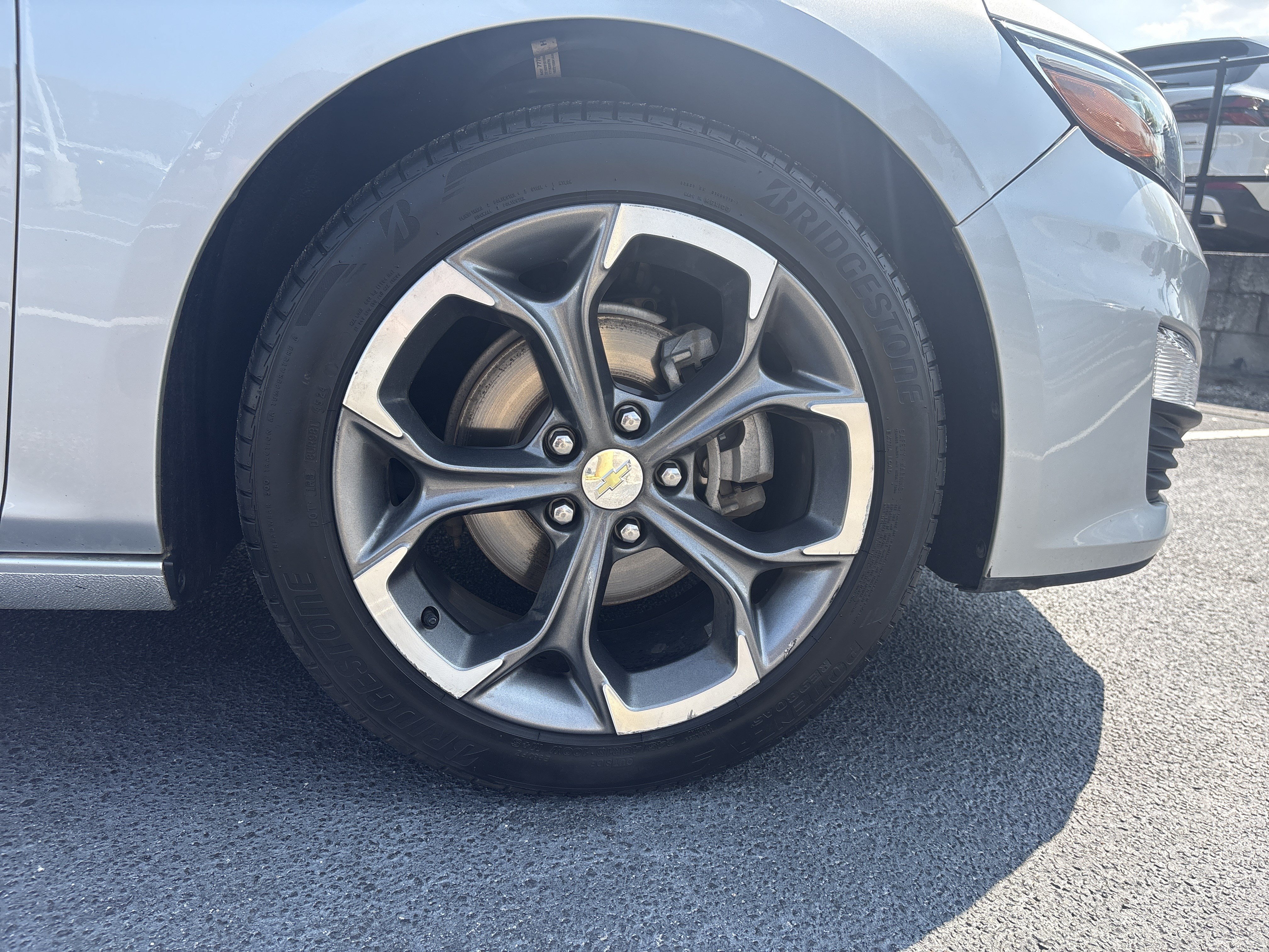 Used 2022 Chevrolet Malibu LT FWD image 13