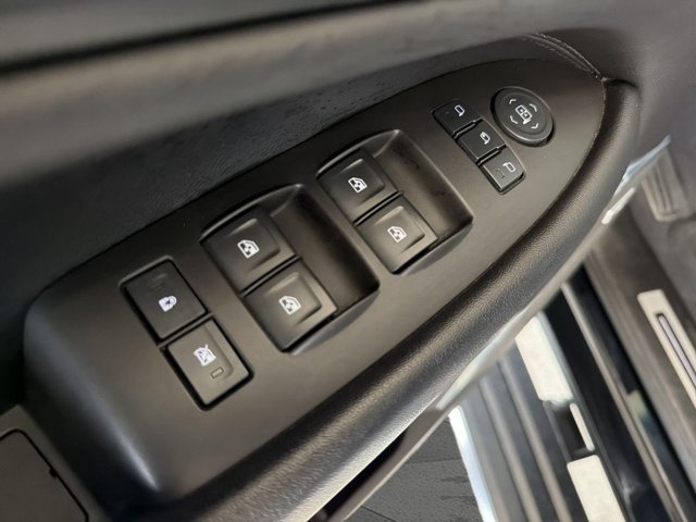 Used 2016 Cadillac Escalade Premium RWD image 9