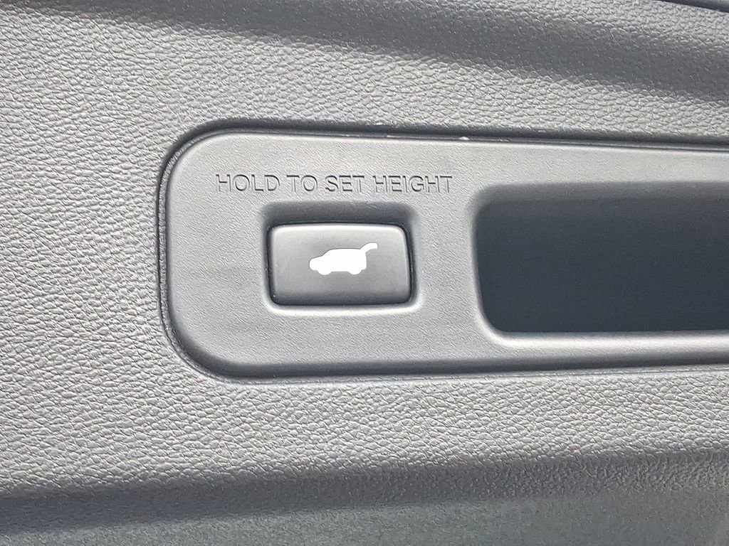 Certified 2023 Acura MDX SH-AWD w/ Technology Package image 32